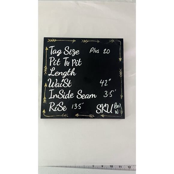 Athleta Trekkie North Short Green Ethereal Magnolia Bloom Plus Size 20 NEW - Picture 7 of 7